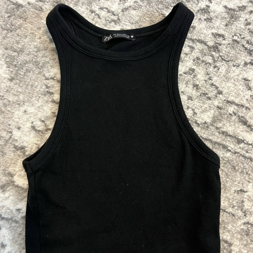 Zara Black Fitted Sleeveless Crop Tank Top